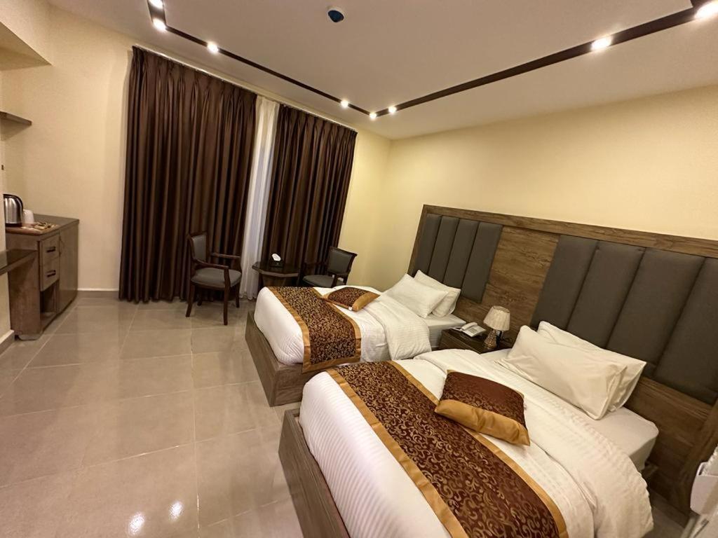 Shaqilath Hotel Ваді-Муса Екстер'єр фото